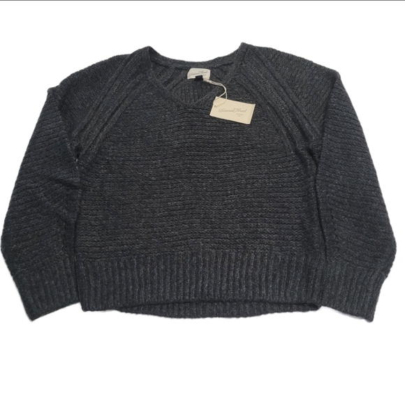 NWT Universal Thread Women's  XS  Pullover V- neck Long Sleeve Sweater  Casual - Picture 5 of 6